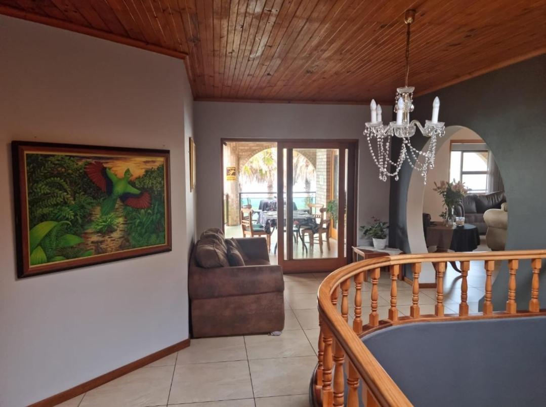 Lagoon Breeze Guest House Knysna Extérieur photo