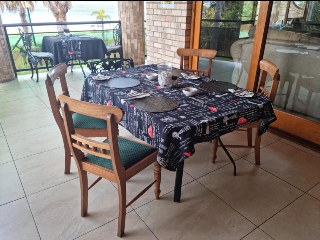 Lagoon Breeze Guest House Knysna Extérieur photo