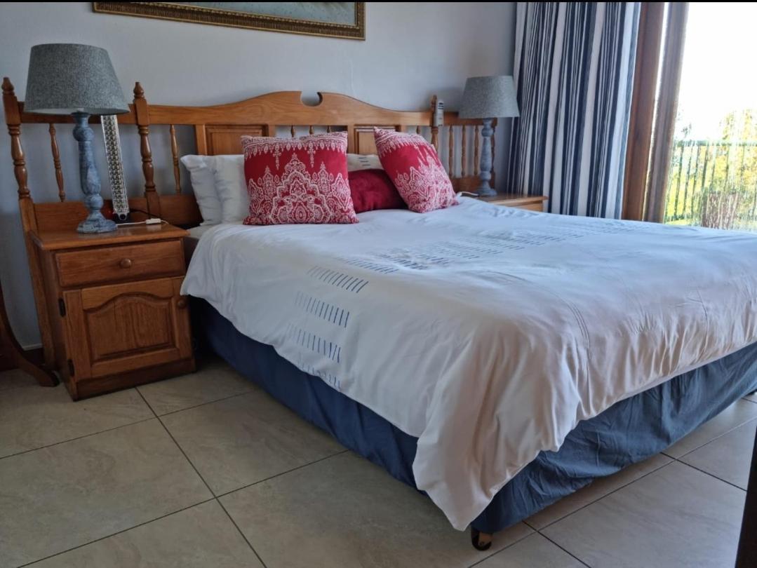 Lagoon Breeze Guest House Knysna Extérieur photo