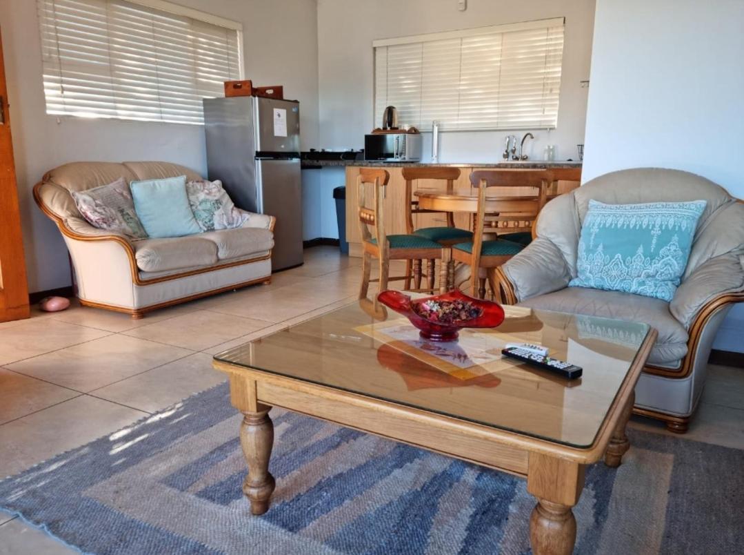 Lagoon Breeze Guest House Knysna Extérieur photo