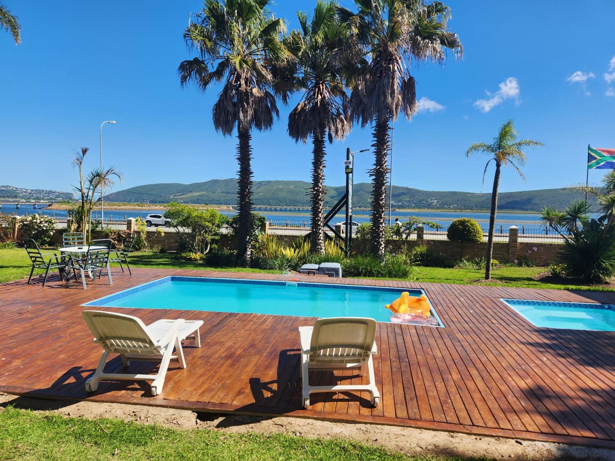 Lagoon Breeze Guest House Knysna Extérieur photo